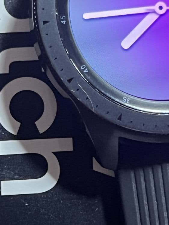 Samsung Galaxy Watch 42mm (2018) — 5