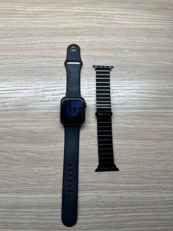Apple Watch Series 6 (GPS) • Идеальное состояние + Доп. ремешок — 6