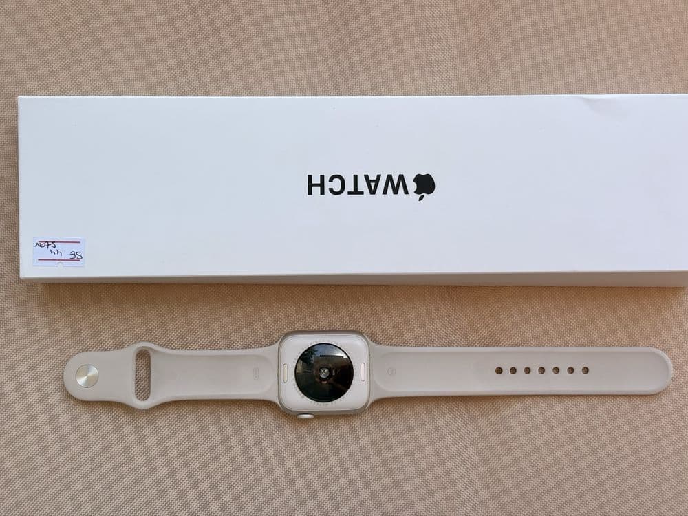 Apple Watch SE (GPS, 2-го поколения)