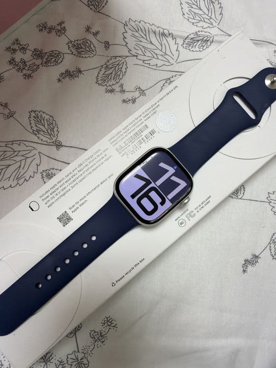 Apple Watch 10 42 mm — 2