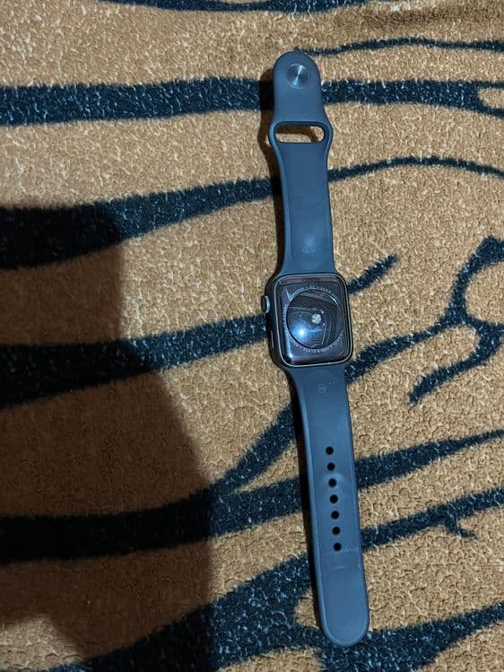 часы apple watch SE, 32гб, коробка имеется — 2