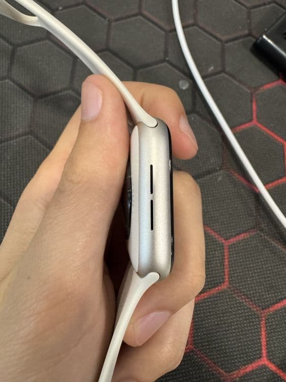 Apple Watch SE 3 44mm Starlight — 5