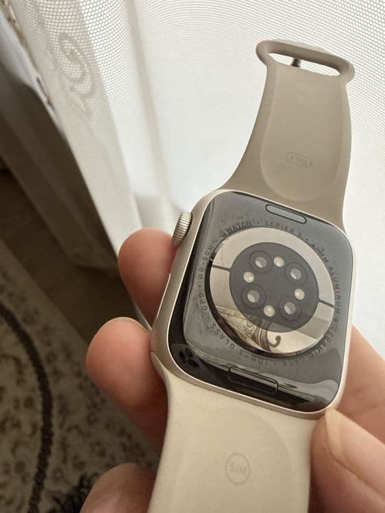 Apple Watch Series 8 GPS 41 мм Silver Aluminum — 4