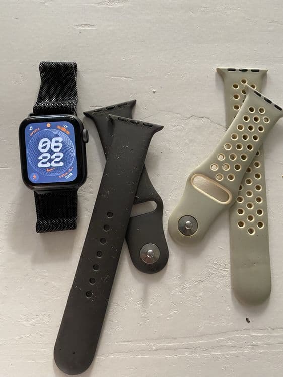 Appel watch 4/40 — 2