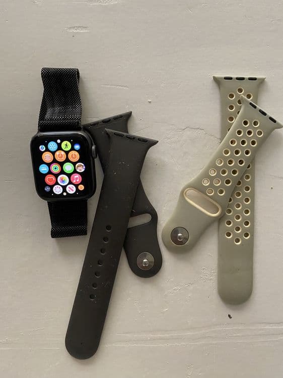 Appel watch 4/40 — 4