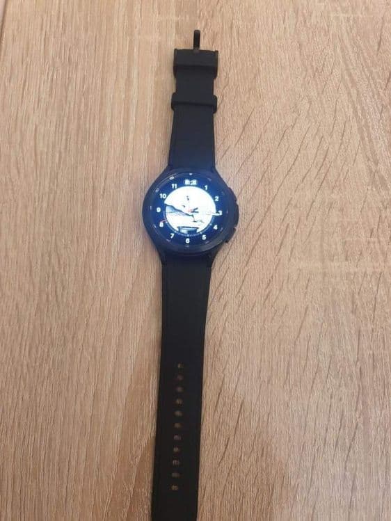 Samsung watch classic — 2