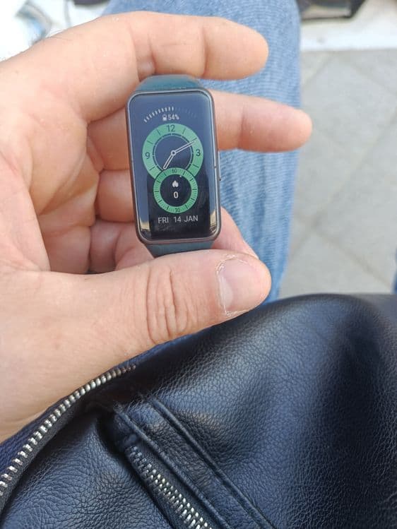 Продам Фитнес-браслет Huawei Band 6 — 1