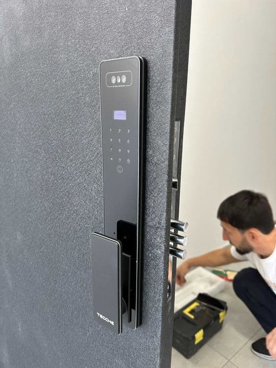 Умный замок, Замок с отпечатком пальца, Face id, Nfs Smart qulf, Wi Fi — 1