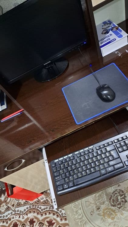 Office ni kompyuter / Ofisniy kompyuter — 1