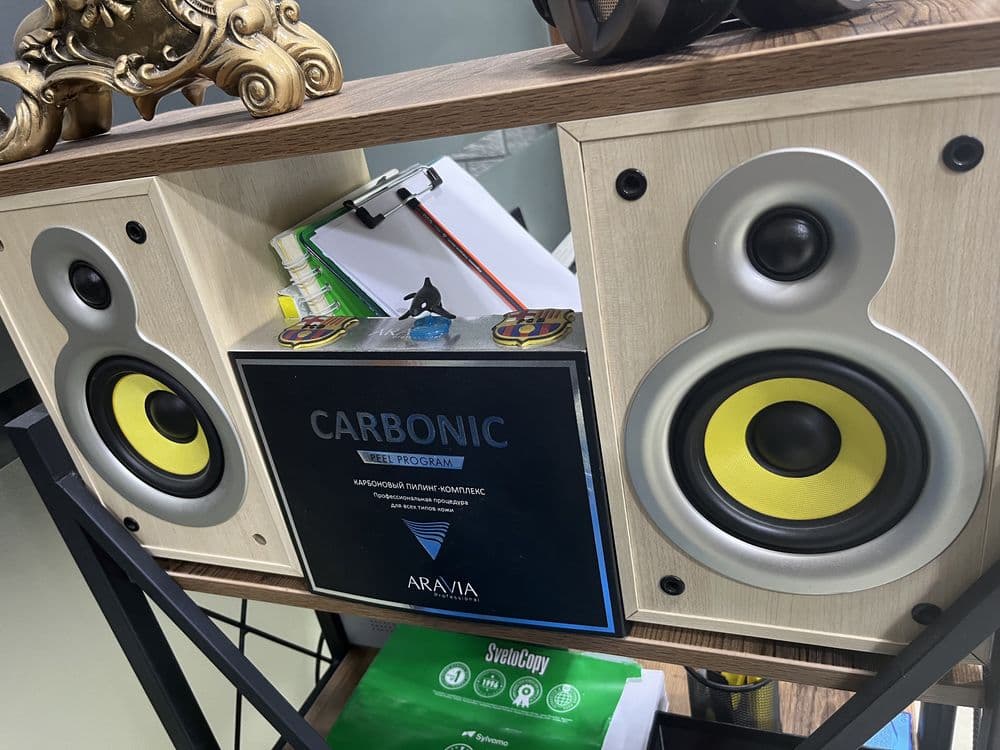 Kompyuter nabor, kalonka microlab, naushnik, hitech stol. — 4