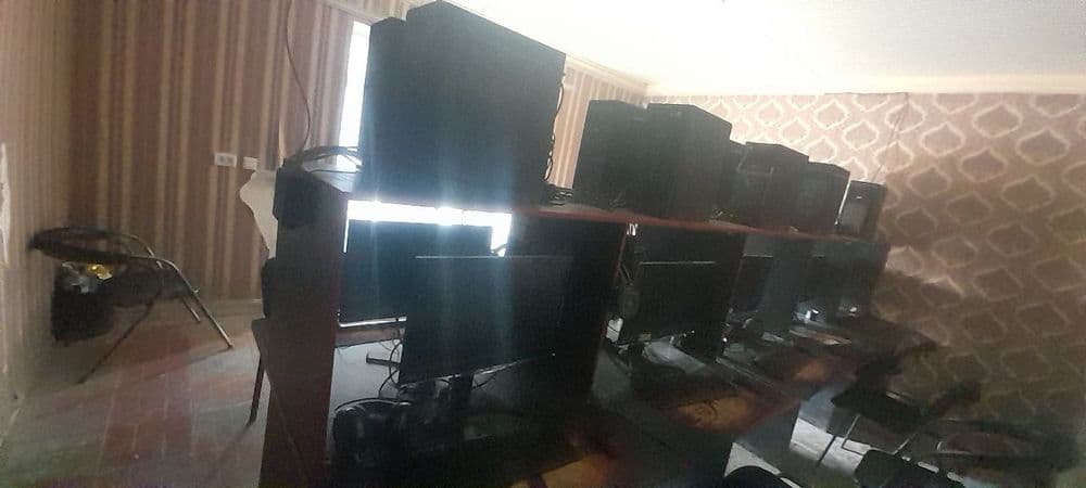 Kompyuterlar sotilada tayyor ishlab turgan 10ta 22manitor — 1