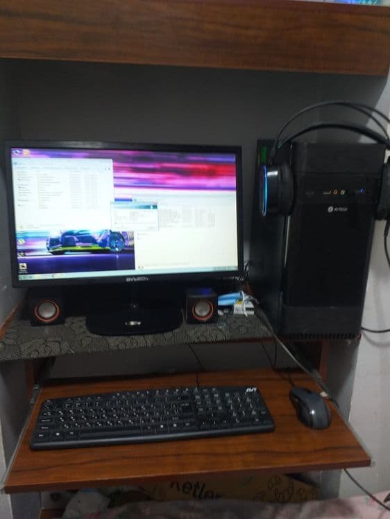 Kampyuter Avtech — 4