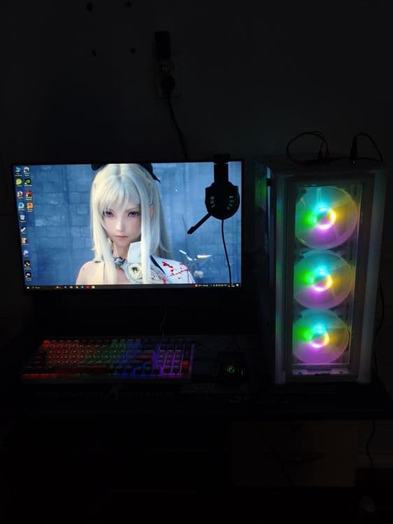 Gaming PC RTX 4060 / i5-12400F / 32GB RAM / SSD 1TB". — 13