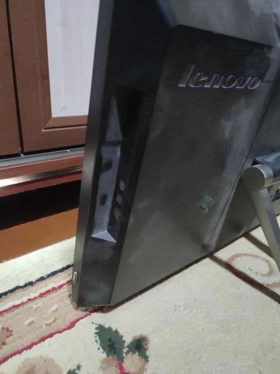 Продам Моноблок Lenovo. В рабочем состоянии. Hdmi выход имеется — 3