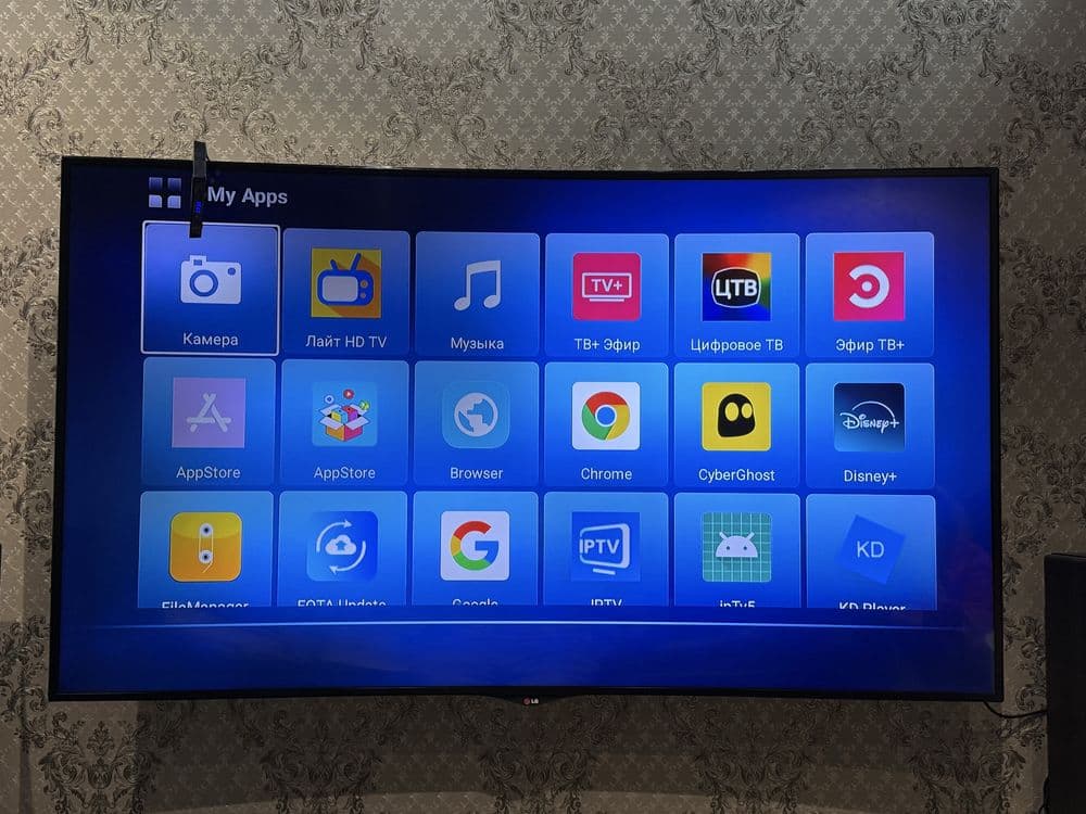 * Android Tv box приставка X96 Pro 4K почти новая с кучей онлайн канал — 2