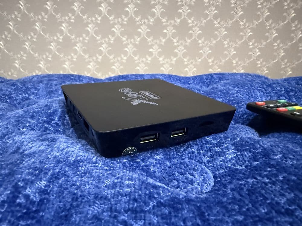 * Android Tv box приставка X96 Pro 4K почти новая с кучей онлайн канал — 4