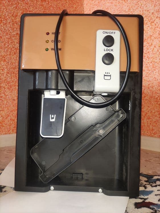 Srochno Mini kuler issiq sovuq suv 599 ming — 4