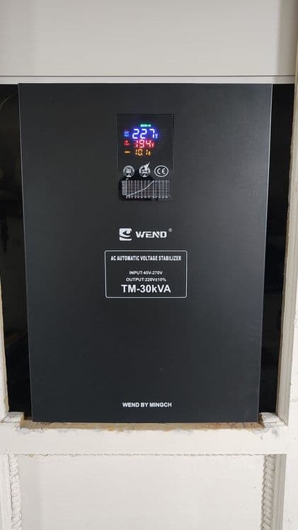 STABILIZATOR Wend 30 kw 45/270 watt — 2