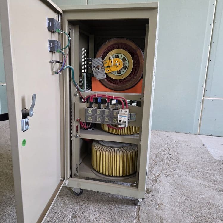 Стабилизатор напряжение. 30 kw — 2