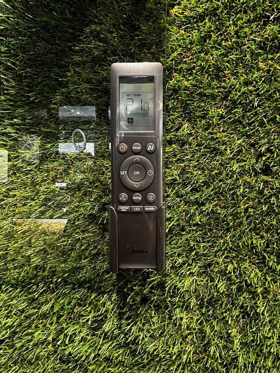 Инверторный кондиционер Midea NAOMI PRO 09 экономия до 30%, — 6