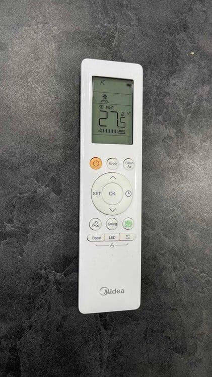 Шоу- рум MIDEA кондиционер BreezeleSS Elegant - 12,000 Btu / Inverter — 4