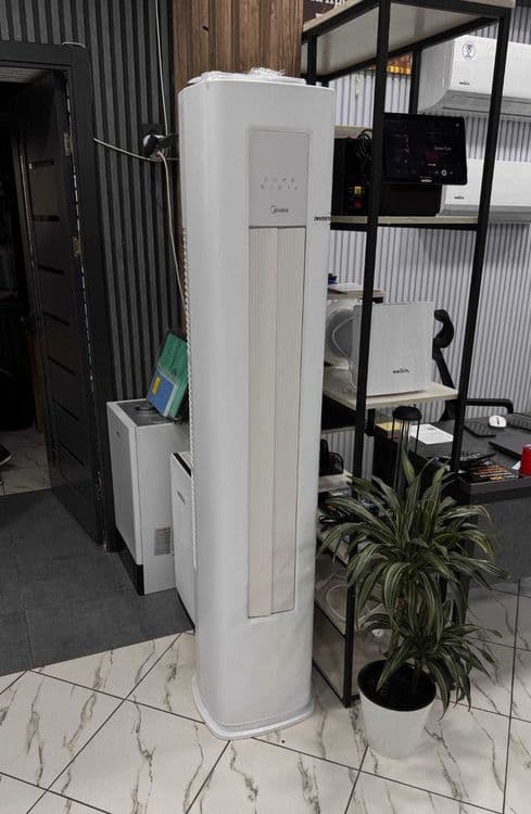 Колонный кондиционер Midea — 1