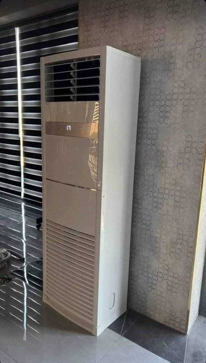 Колонный кондиционер Midea - 60,000 Btu / серия On-Off — 2