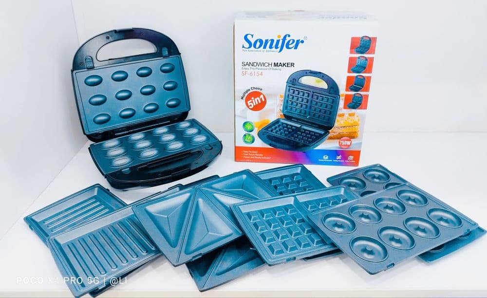 Тостер Вафельница Сендвичница Орешки Toster Vafli Sonifer 6154 — 1