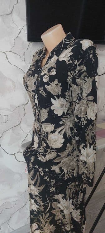 Платья женские ,разные — 6
