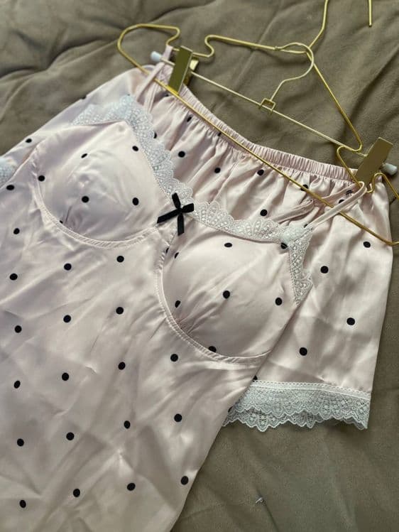 Ayollar pijamasi — 2