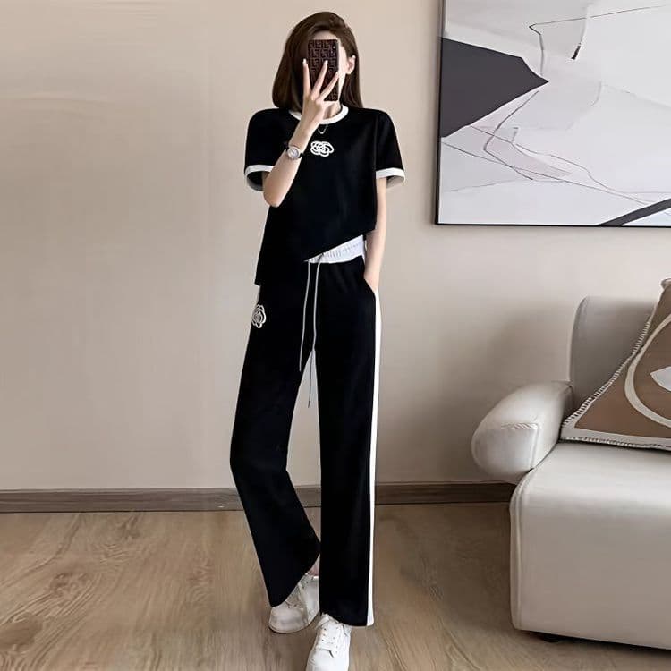 Ayollar uchun yozgi Sport kiyimi — 1