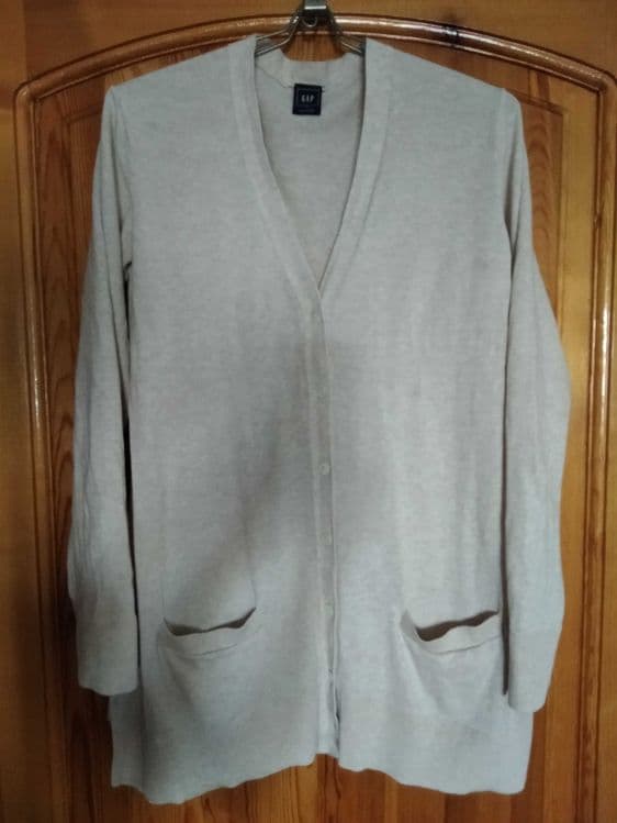 Продаётся кофта фирмы GAP — 1