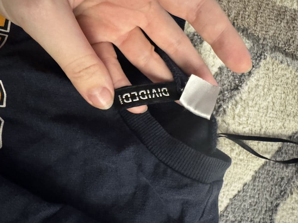 Свитшот H&M. Брали в Казахстане — 3
