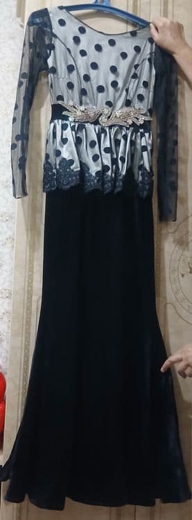 Ayollar liboslari — 2