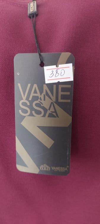 Продаю женский костюм 52-54 размер — 2