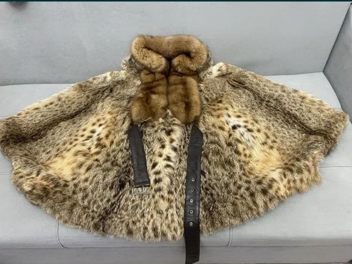 Мягкое чудо из меха натуральной Рыси.Воротник Соболь — 1