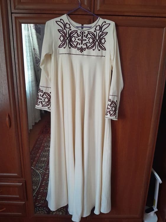 Ansambl adras matosidan. Bunaqa narxda topolmaysiz. Ulgurib qoling. — 2