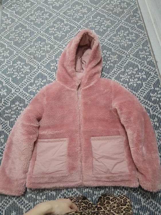 Bir kirilgan yangidek turibdi. Ikki taraflama kimsa bo'ladi razmer xl — 4