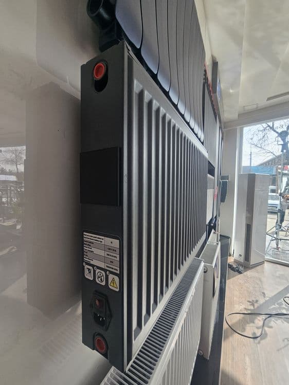 Электрический панельный  радиатор Akfa hybrid — 2