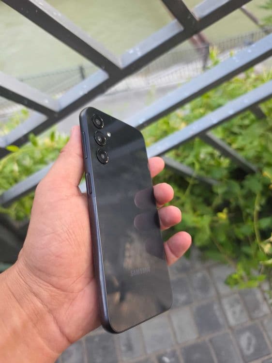 A24 Samsung Yangidek — 3