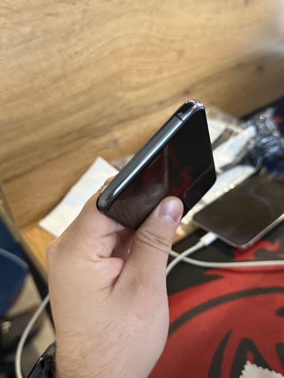 Iphone xs 64GB black — 5