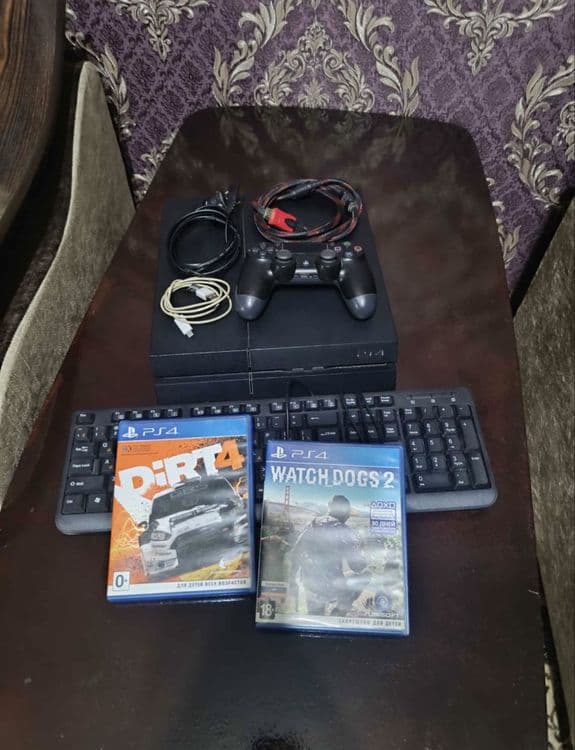Ps 4 1TB ideal okala — 2