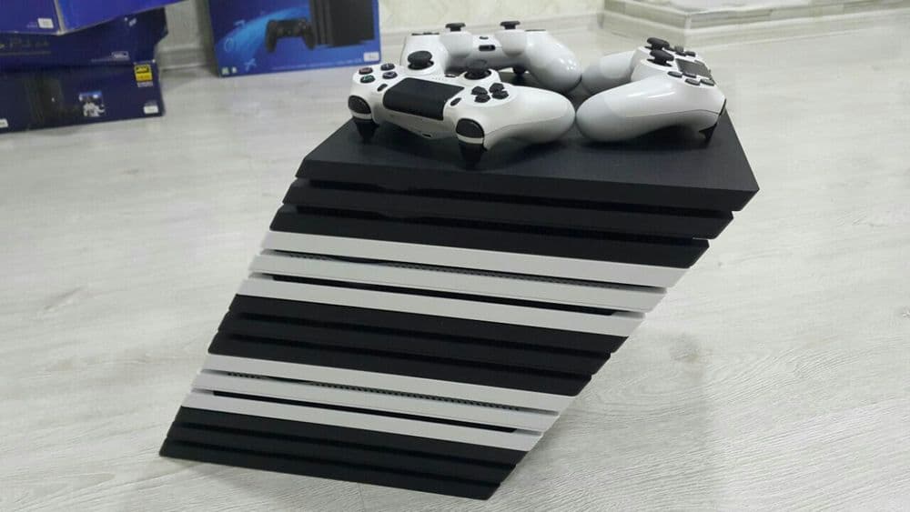 Playstation 4 PRO { 4K }. HDR. 1.TB + GAMES. { Как НОВЫЙ }. — 4