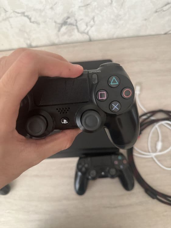 Playstation 4 fat — 3