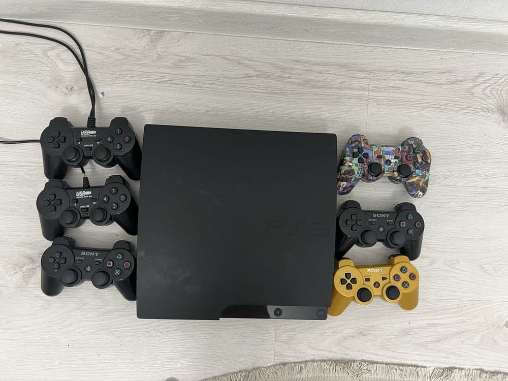 PS3 orginal , 6 ta pulti bor — 3