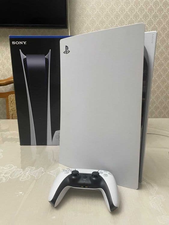 Playstation 5 Digital — 3