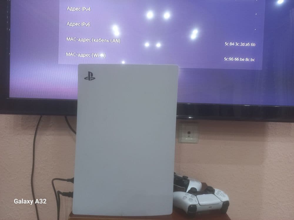 Playstation 5 fat sotiladi 825gb 10.01 versiya vzlom qilingan — 3