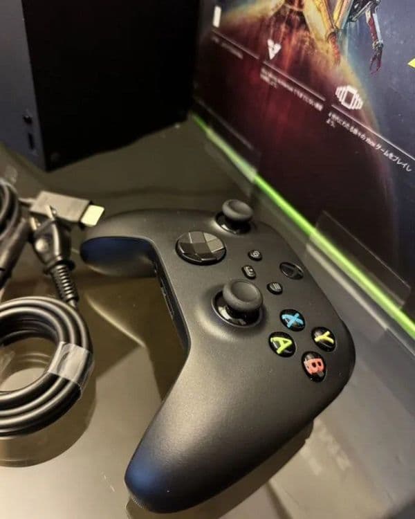 Xbox series x 1 tb — 3