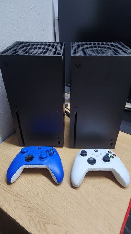 Xbox series x 1 tb — 4