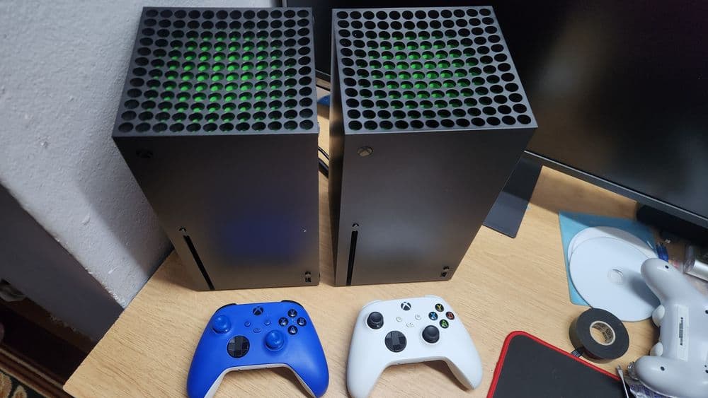Xbox series x 1 tb — 5